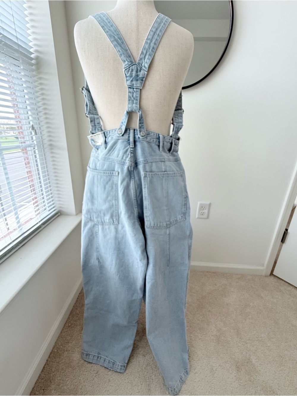 Free People Berkeley Suspender Jeans in shade Homecoming- Light Blue Denim - Picture 2 of 15